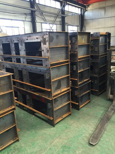 電纜槽蓋板模具與鐵路專用塑料模具 優(yōu)質產(chǎn)品，正品保障